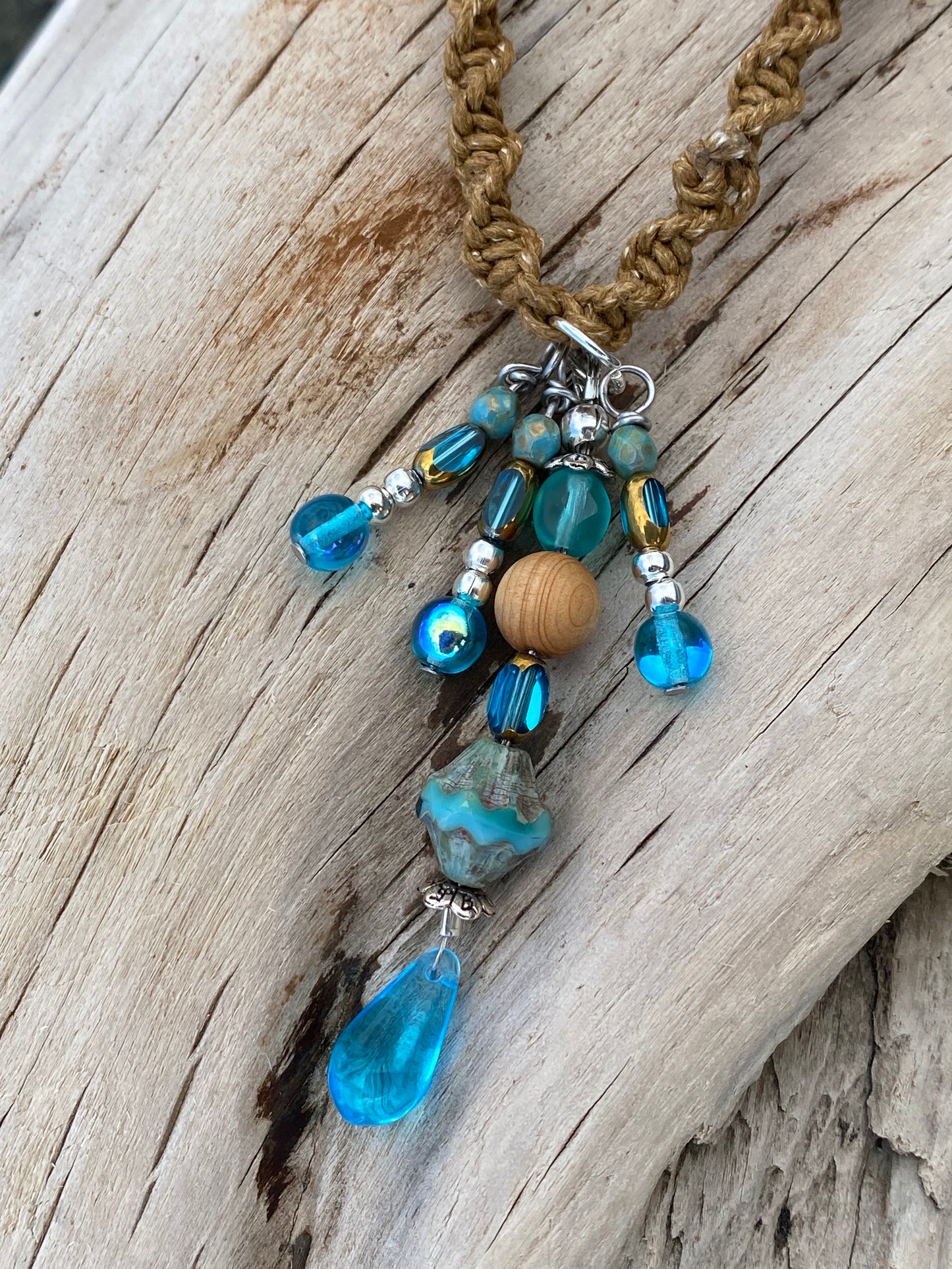 Blue Sparkle dangle necklace